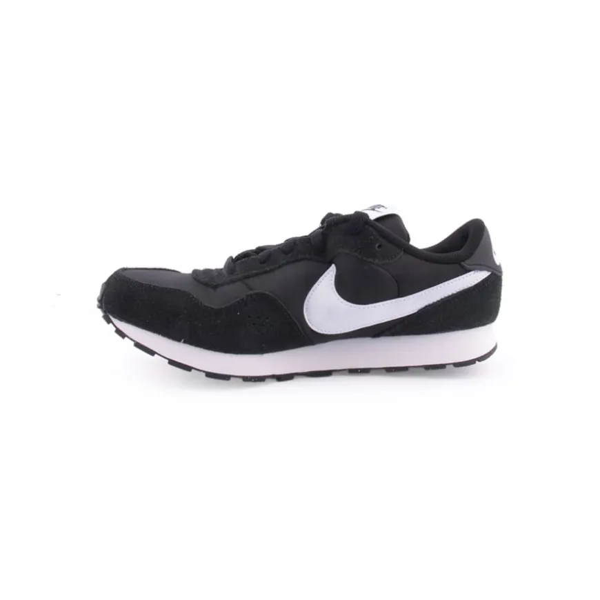 Sapatilha NIKE MD Valiant