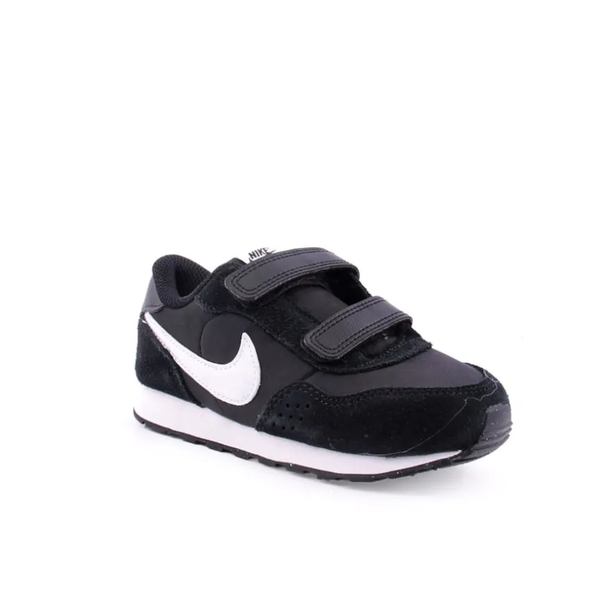 Sapatilha NIKE MD Valiant