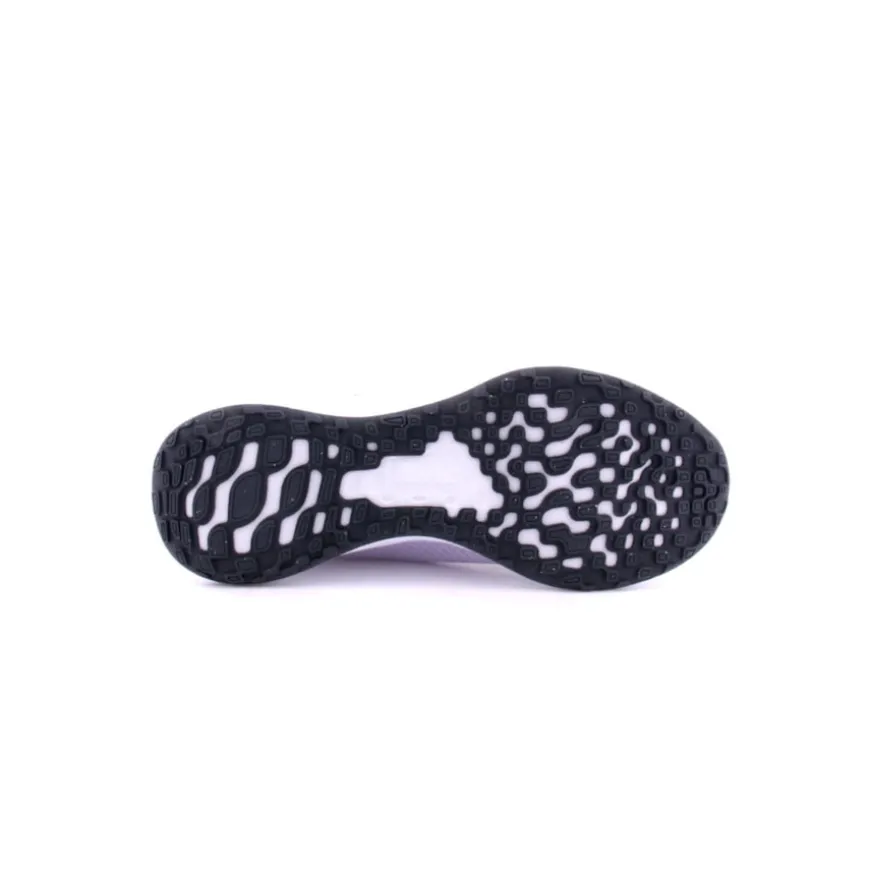 Sapatilha NIKE Revolution 6