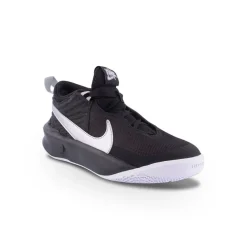 Sapatilha NIKE Team Hustle D10
