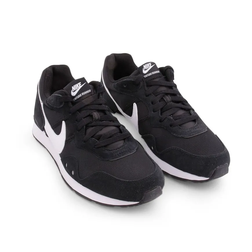 Sapatilha NIKE Venture Runner